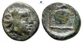 Ionia. Erythrai circa 400-300 BC. Bronze Æ