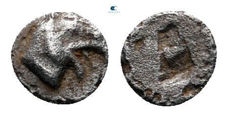 Ionia. Phokaia circa 550-500 BC. 
Tetartemorion AR

2 mm, 0,10 g



very ...