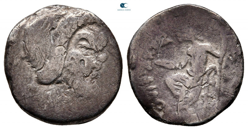 C. Vibius C.f. Cn. Pansa Caetronianus 48 BC. Rome
Denarius AR

16 mm, 2,87 g...