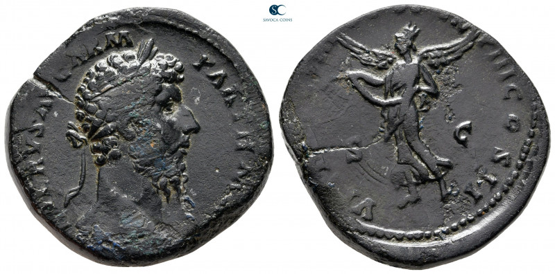 Lucius Verus AD 161-169. Rome
Sestertius Æ

32 mm, 28,31 g



very fine