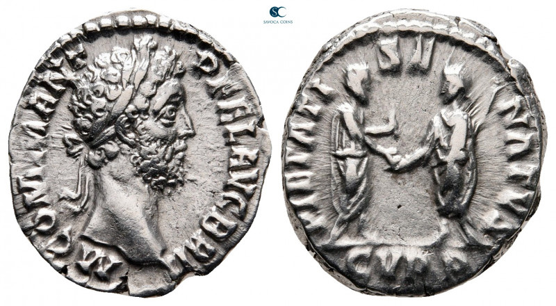 Commodus AD 180-192. Rome
Denarius AR

18 mm, 2,97 g



very fine