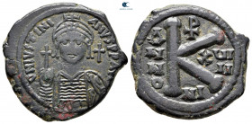 Justinian I AD 527-565. Nikomedia. Half Follis or 20 Nummi Æ
