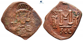 Constantine IV Pogonatus AD 668-685. Syracuse. Follis or 40 Nummi Æ
