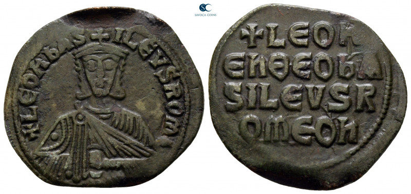 Leo VI the Wise AD 886-912. Constantinople
Follis Æ

27 mm, 4,98 g



ver...
