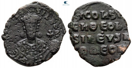 Constantine VII, Porphyrogenitus AD 913-959. Constantinople. Follis Æ