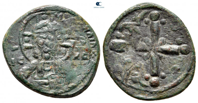 Nicephorus III Botaniates AD 1078-1081. Constantinople
Anonymous Follis Æ

21...
