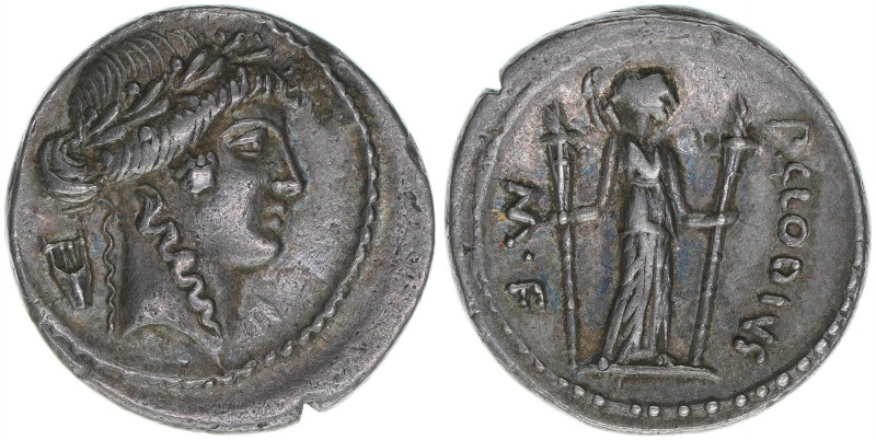 P.Clodius M f.Turrinus
Römisches Reich - Republik. Denar, 42 BC. 3,62g
Syd 1117
...