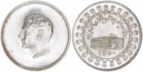 Mohammed Riza Pahlewi 1941-1979
Iran - Persien, Kaiserreich. AR Medaille, 1971. 30mm
11,51g
vz