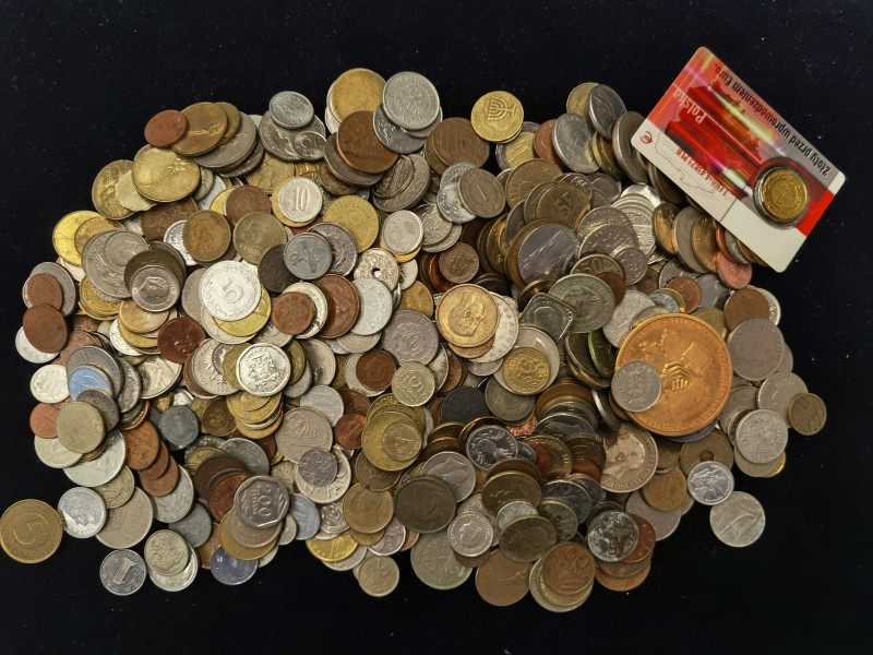 Kiloware
Weltmünzen Lots. Lot mit ca. 3 Kilogramm. Kiloware ist von Reklamation ...