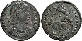 Constantius II, 337-361. Follis (Bronze, 23 mm, 5.00 g, 6 h), Constantinopolis, 351-355. D N CONSTANTIVS P F AVG Pearl-diademed, draped and cuirassed ...