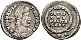 Constantius II, 337-361. Siliqua (Silver, 17 mm, 1.86 g, 12 h), Lugdunum, 360-361. D N CONSTANTIVS P F AVG Pearl-diademed, draped and cuirassed bust o...