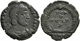 Jovian, 363-364. Follis (Bronze, 19.5 mm, 2.64 g, 6 h), Constantinopolis. D N IOVIANVS P F AVG Pearl-diademed, draped and cuirassed bust of Jovian to ...