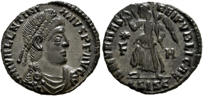 Valentinian I, 364-375. Follis (Bronze, 17.5 mm, 2.04 g, 12 h), Siscia, 367-375....