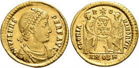 Valens, 364-378. Solidus (Gold, 21 mm, 4.40 g, 5 h), Antiochia, 367-375. D N VALENS PER F AVG Pearl-diademed, draped and cuirassed bust of Valens to r...