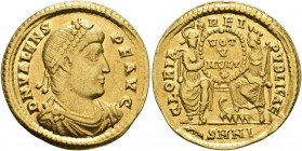 Valens, 364-378. Solidus (Gold, 21 mm, 4.41 g, 12 h), Nicomedia, 367-375. D N VALENS P F AVG Pearl-diademed, draped and cuirassed bust of Valens to ri...