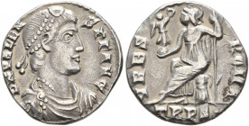 Valens, 364-378. Siliqua (Silver, 16 mm, 1.76 g, 6 h), Treveri, 367-375. D N VALENS P F AVG Pearl-diademed, draped and cuirassed bust of Valens to rig...