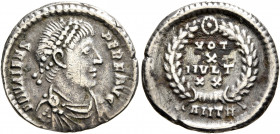 Valens, 364-378. Siliqua (Silver, 18 mm, 1.63 g, 12 h), Antiochia, 367-375. D N VALENS P F AVG Pearl-diademed, draped and cuirassed bust of Valens to ...