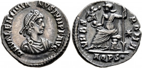 Valentinian II, 375-392. Siliqua (Silver, 18 mm, 2.12 g, 11 h), Aquileia, 375-378. D N VALENTINIA - NVS IVN P F AVG Pearl-diademed, draped and cuirass...