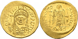 Justinian I, 527-565. Solidus (Gold, 21 mm, 4.48 g, 7 h), Constantinopolis, 545-565. D N IVSTINIANVS P P AVI Helmeted and cuirassed bust of Justinian ...