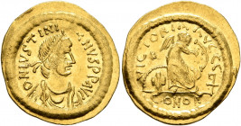 Justinian I, 527-565. Semissis (Gold, 19 mm, 2.24 g, 6 h), Constantinopolis. D N IVSTINIANVS P P AVG Pearl-diademed, draped and cuirassed bust of Just...