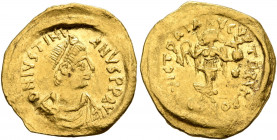 Justinian I, 527-565. Tremissis (Gold, 16 mm, 1.42 g, 5 h), Constantinopolis. D N IVSTINIANVS P P AVG Pearl-diademed, draped and cuirassed bust of Jus...