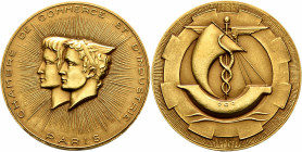 FRANCE, Cinquième République. 1945-present. Medal (Gold, 42 mm, 46.11 g, 12 h), commemorating the Chambre de Commerce et d’Industrie in Paris, by J. C...