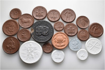 A lot containing 21 porcelain coins. All: Germany. Very fine to good very fine. LOT SOLD AS IS, NO RETURNS. 21 coins in lot.


From the collection ...