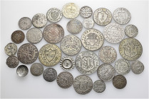 A lot containing 34 silver and bronze coins. All: Switzerland. Very fine to good extremely fine. LOT SOLD AS IS, NO RETURNS. 34 coins in lot.


Fro...