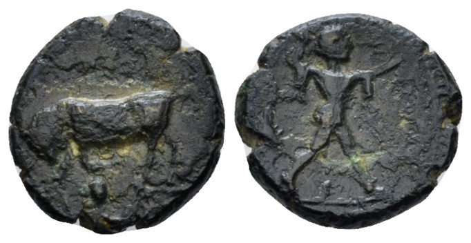 Lucania, Poseidonia Bronze circa 420-390, Æ 12.00 mm., 1.71 g.
Bull butting l. ...