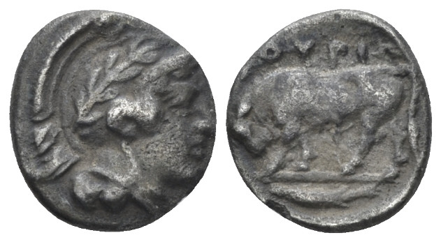 Lucania, Thurium Diobol circa 443-400, AR 12.00 mm., 1.25 g.
Head of Athena r.,...