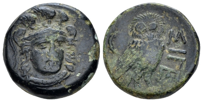 Troas, Sigeium Bronze IV century BC, Æ 18.00 mm., 5.95 g.
Head of Athena, facin...