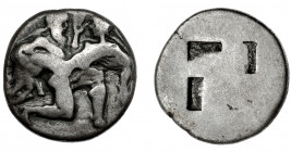 GRECIA ANTIGUA. TRACIA. Tasos. Estátera (525-463 a.C.). A/ Sátiro y ninfa. R/ Cuadrado incuso. AR 8,27 g. 20,9 mm. COP-1010 ss. SBG-1746. BC+.