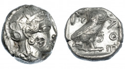 GRECIA ANTIGUA. ÁTICA. Atenas. Tetradracma (454-405 a.C.). A/ Cabeza de Atenea a der. En la mejilla contramarca en forma de ¿pájaro volando o flor de ...