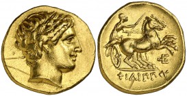 Imperio Macedonio. Filipo II (359-336 a.C.). Amfípolis. Estátera de oro. (S. 6663) (CNG.III, 847). 8,59 g. Leves raspaduras. (EBC).