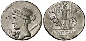 (46-45 a.C.). Julio César. Denario. (Spink 1405) (S. 14) (Craw. 468/2). 3,40 g. Contramarca en anverso. Escasa. MBC+.