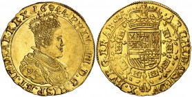 1644. Felipe IV. Bruselas. Doble soberano. (Vti. 1544) (Vanhoudt 637.BS). 11,12 g. Estuvo encapsulada por la NGC como MS61. Insignificante golpecito. ...