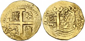 1725. Luis I. Lima. M. 8 escudos. (Cal. 1) (Cal.Onza 541) (Tauler 541). 26,94 g. L-8-M/P-V-A/7-2-S. Parte del nombre del rey visible. Buen ejemplar. M...