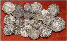 Lote de 18 monedas medievales europeas. Muy interesante. A examinar. BC/MBC+.