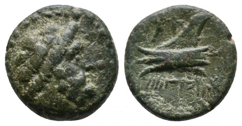 Phoenicia. Arados (2nd century BC). AE. Dated CY 114 (146/5 BC). Av.: Laureate h...