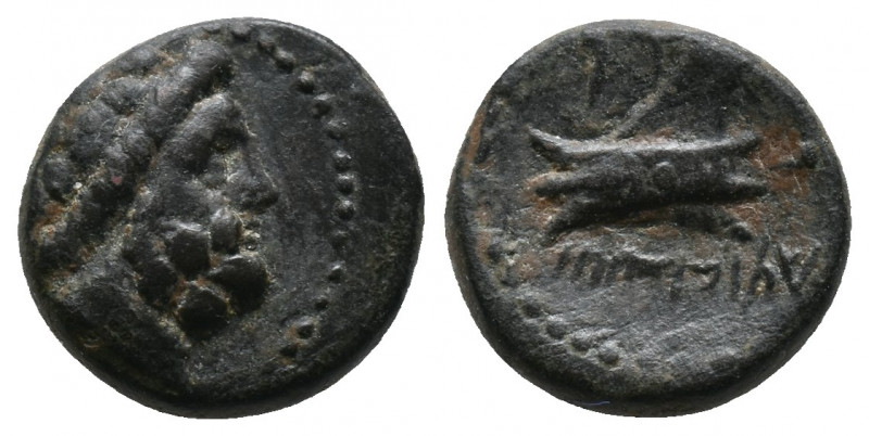 Phoenicia, Arados. Ae (Circa 2nd century BC). Av.: Laureate head of Zeus. Rv.: T...