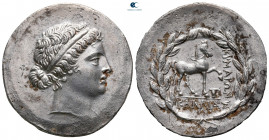 Aiolis. Kyme  circa 155-143 BC. KAΛΛΙΑΣ (Kallias), magistrate. Tetradrachm AR. Stephanophoric type
