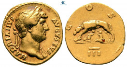 Hadrian AD 117-138. Struck AD 124/5. Rome. Aureus AV