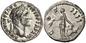 (152-153 d.C.). Antonino pío. Denario. (Spink 4068 var) (S. 290) (RIC. 221). 3,41 g. EBC-.