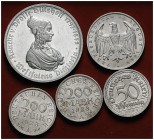 1921-1923. Alemania. 50 pfennig, 3, 200 (dos) y 100 marcos. Lote de 5 monedas. A examinar. EBC/EBC+.