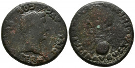 COLONIA ROMULA (Sevilla). Dupondio. (Ae. 25,34g/33mm). 14-36 d.C. (FAB-2014). Anv: Cabeza radiada de Augusto a derecha, delante fulmen, alrededor: PER...