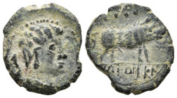 ICALCUNSCEN (Iniesta, Cuenca). Cuadrante. (Ae. 1,96g/16mm). 120-20 a.C. (FAB-1420). Anv: Cabeza masculina a derecha, detrás delfín. Rev: Jabalí a dere...