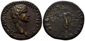CLAUDIO I. Sestercio. (Ae. 26,20g/34mm). 42-43 d.C. Roma. (RIC 99). Anv: Cabeza laureada de Claudio I a derecha, alrededor leyenda: TI CLAVDIVS CAESAR...