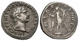 TRAJANO. Denario. (Ar. 3,13g/19mm). 101-102 d.C. Roma. (RIC 58). Anv: Cabeza laureada de Trajano a derecha, alrededor leyenda: IMP CAES NERVA TRAIAN A...