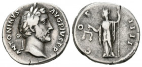 ANTONINO PIO. Denario. (Ar. 3,18g/19mm). 140-143 d.C. Roma. (RIC 127). Anv: Cabeza laureada de Antonino Pío a derecha, alrededor leyenda: ANTONINVS AV...