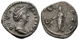 FAUSTINA I. Denario. (Ar. 3,24g/18mm). 140-141 d.C. Roma. (RIC 378a). Anv: Busto diademado y drapeado a derecha, alrededor leyenda: DIVA FAVSTINA. Rev...
